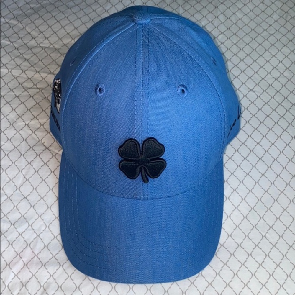 Stylish Blue Clover Embroidered Women's Cap